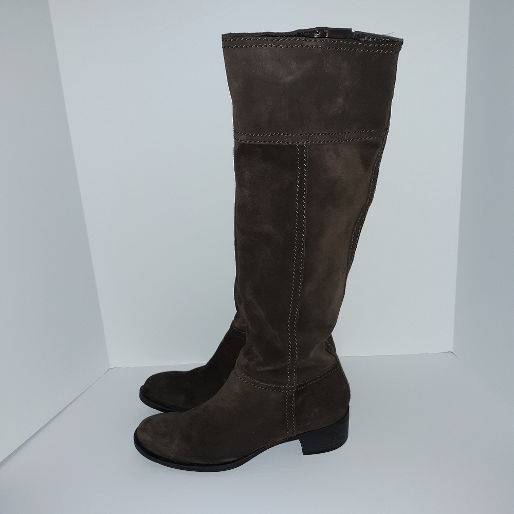 Nine West tall brown suede riding boots
